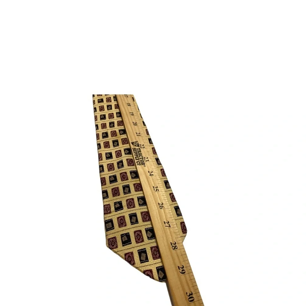 Umberto Bossi Tie Roma Milano Gold Black Red Geo Tip Bar Tac Hand Made 58 x 3.75